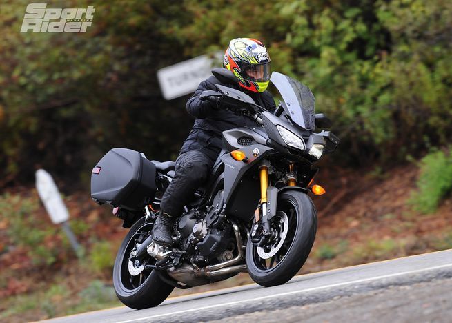 Five Tips for Riding a Motorcycle in the Rain